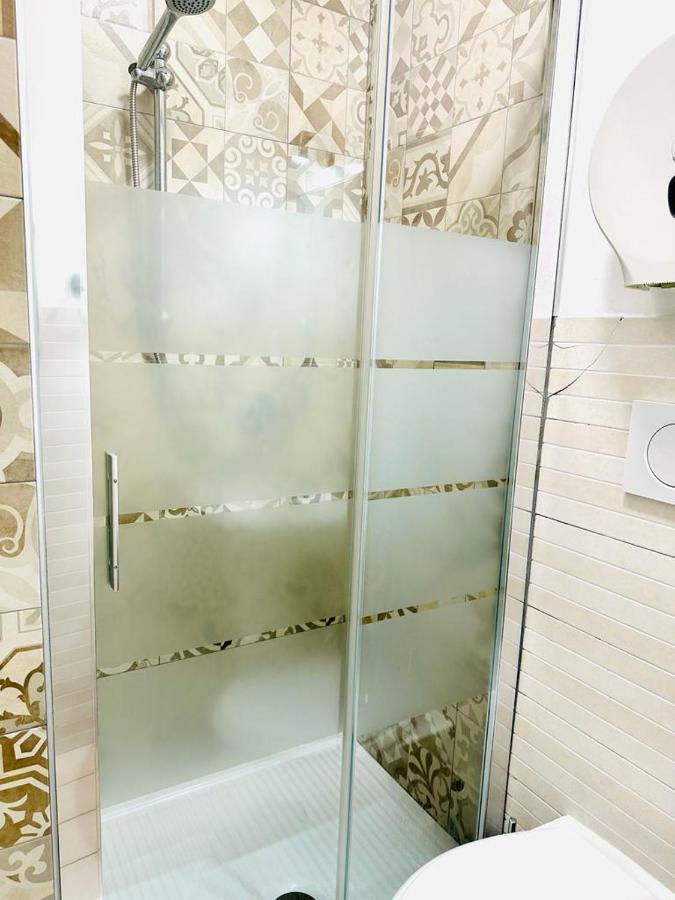 Rome Star Guesthouse Bagian luar foto