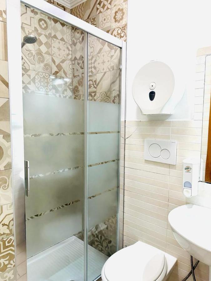 Rome Star Guesthouse Bagian luar foto