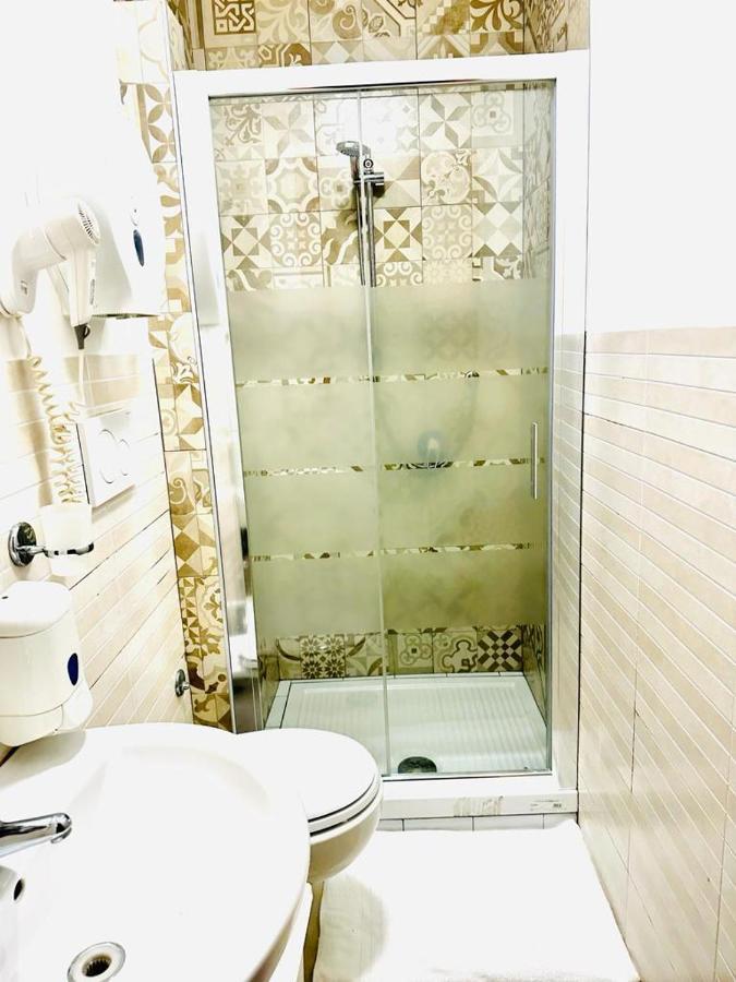 Rome Star Guesthouse Bagian luar foto