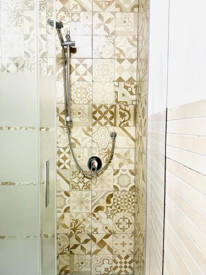 Rome Star Guesthouse Bagian luar foto