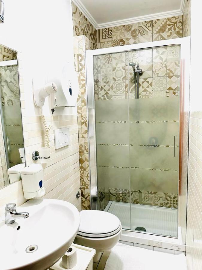 Rome Star Guesthouse Bagian luar foto