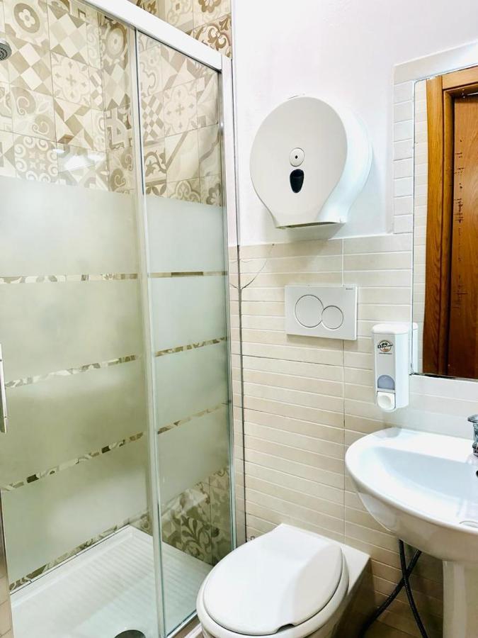 Rome Star Guesthouse Bagian luar foto