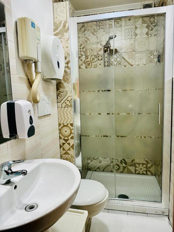 Rome Star Guesthouse Bagian luar foto